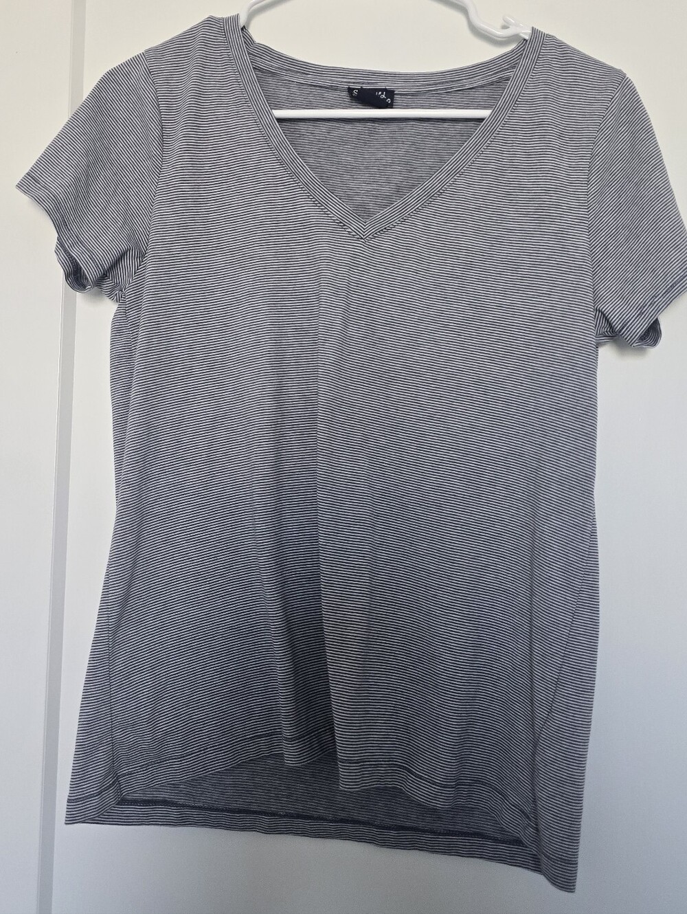 Splendid Navy And White Striped V-Neck Short Sleeve Tee